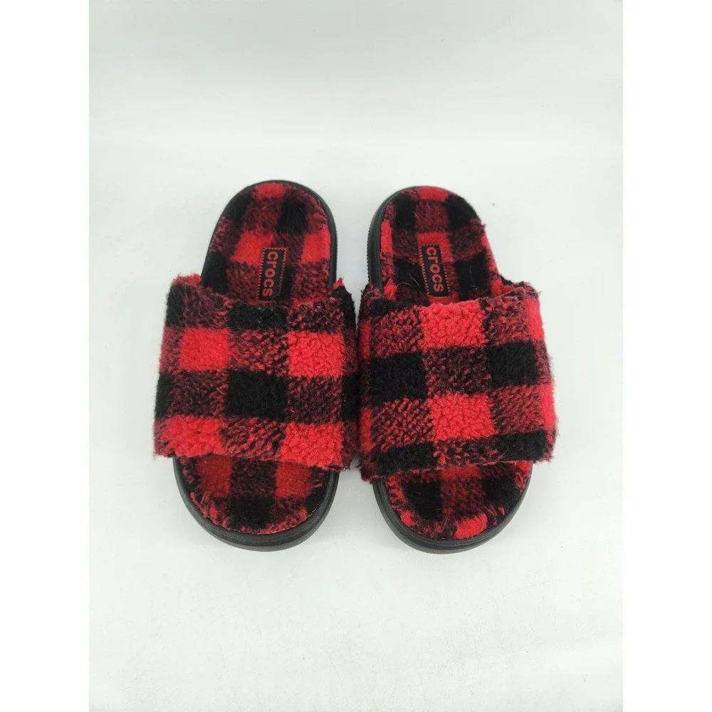 Crocs Classic Cozzzy Sandal Mens 5 Womens 7 Red Black Buffalo Check Plaid 210694